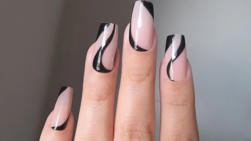 UÑAS DE GEL